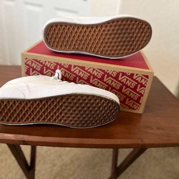 Women’s White Leather Vans - Picture 4 of 4